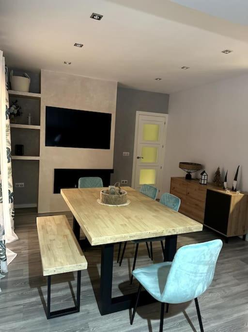 Apartamento Turistico Ohana Nani กอร์โดบา ภายนอก รูปภาพ