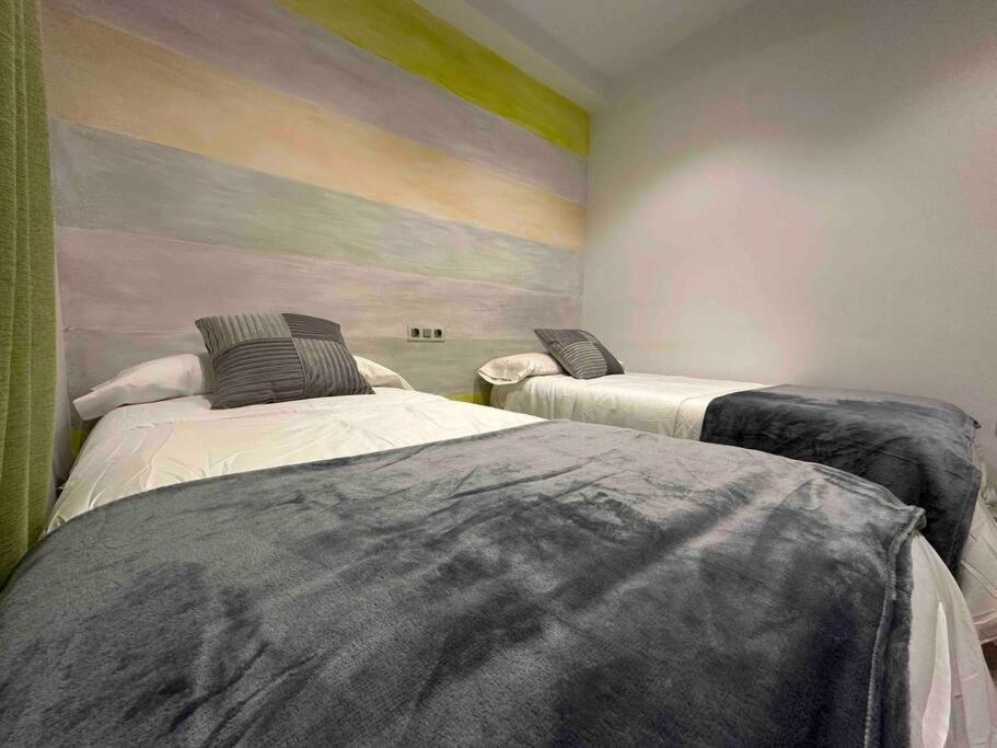Apartamento Turistico Ohana Nani กอร์โดบา ภายนอก รูปภาพ